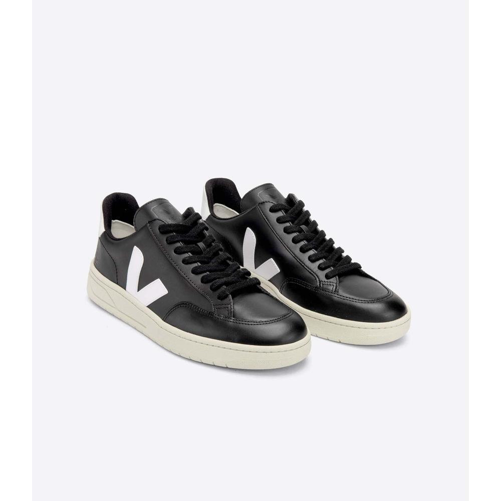 Αθλητικά Παπούτσια γυναικεια Veja V-12 LEATHER Black/White | GR 666VRW